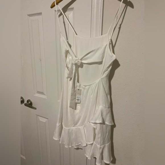 Francesca's Wyonnah Back Tie Ruffle Mini Dress- White Mini Dress small - Picture 2 of 14